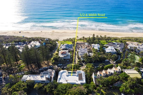 Beach Views & Breezes, Sunshine Beach - Accommodation in Brisbane 1