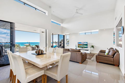 Beaches On Maroochy 1 Beach Parade - Accommodation in Brisbane 1