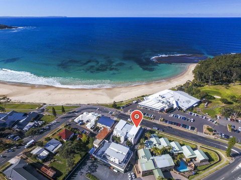 Beachfront Apartment 10 - Accommodation in Brisbane 1