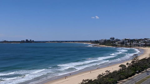Beachfront Towers - Accommodation in Brisbane 0