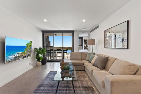 Riverfront 2-Bed With Pool, Sauna, Gym & Views - Accommodation in Brisbane 0