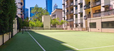 Resort-style Living In Perth CBD - 2X2 Apt - Accommodation in Brisbane 1