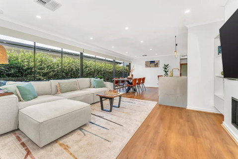 Redbrick Retreat - Generous Coastal Escape - Accommodation in Brisbane 0