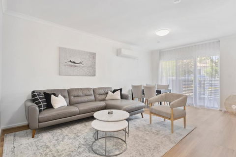 REGL20/11 - Regal In East Perth - Accommodation in Brisbane 0