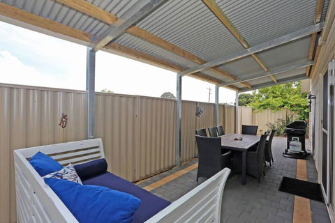 Relax At Falcon By The Bay - Accommodation in Brisbane 3