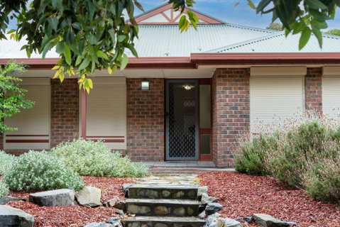 Relaxing Holiday Home Pets Are Welcome - Accommodation in Brisbane 0