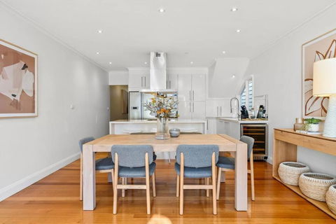 Renovated Brilliance In Bayside Albert Park - Accommodation in Brisbane 2
