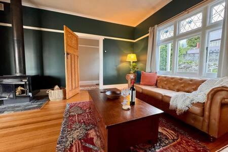 Renovated Cottage Near Cataract Gorge Launceston - Accommodation in Brisbane 0