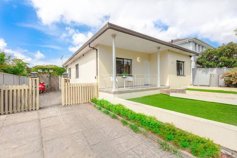 Renovated Vocation Home In Concord - Accommodation in Brisbane 0