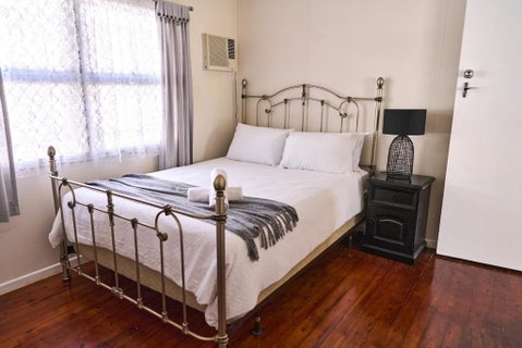 RetroRhapsody - Accommodation in Brisbane 2