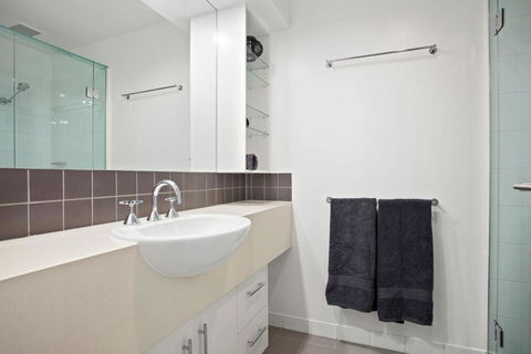 Rip N View - Accommodation in Brisbane 2