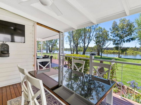 River Views - Accommodation in Brisbane 1