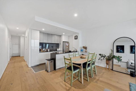 Riverina - Ultimate Footscray Getaway With Parking - Accommodation in Brisbane 2