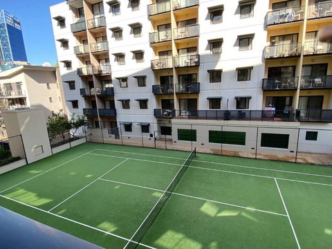 RIVERSIDE CITY VIEW PARKING NETFLIX WIFI WINE FREE - Accommodation in Brisbane 3