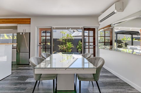 Riverside Noosa Sanctuary, Steps To Gympie Terrace - Accommodation in Brisbane 2