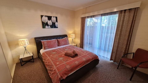 Rise N Shine - Affordable 50sqm Garden Apartment - Accommodation in Brisbane 1