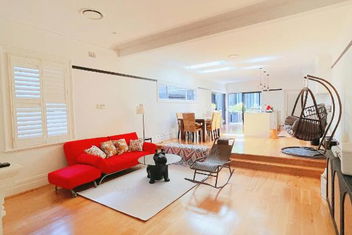 Rose Bay with Accommodation in Brisbane