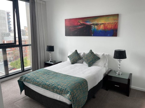 RNR On Franklin - Accommodation in Brisbane 3