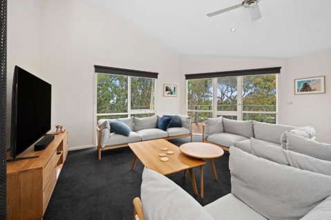 Roadknight Ocean Road View 236 - Accommodation in Brisbane 1
