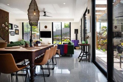 Rocky Hollow - Accommodation in Brisbane 0