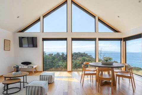 Rocky Ridge - Accommodation in Brisbane 1