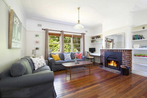 Rodova Cottage - Accommodation in Brisbane 0