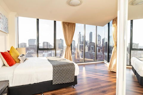 Rome Sky Villa - Accommodation in Brisbane 1