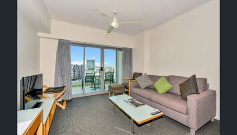Room With Kitchen At Pandanus - Accommodation in Brisbane 3