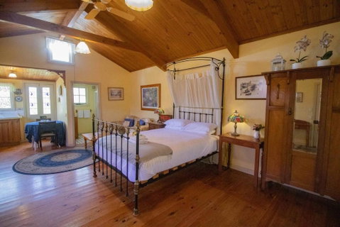 Rose Petal Cottage - Accommodation in Brisbane 2