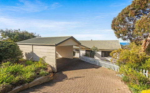 Rosetta House - 6 Clive Ave, Encounter Bay - Accommodation in Brisbane 1