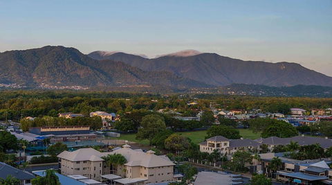 Rydges Esplanade Resort Cairns - Accommodation in Brisbane 1
