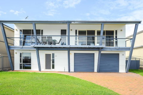 Salt - Aldinga Beach - C21 SouthCoast Holidays - Accommodation in Brisbane 0
