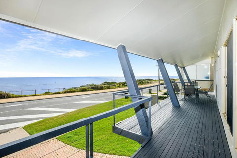 Salt - Aldinga Beach - C21 SouthCoast Holidays - Accommodation in Brisbane 1
