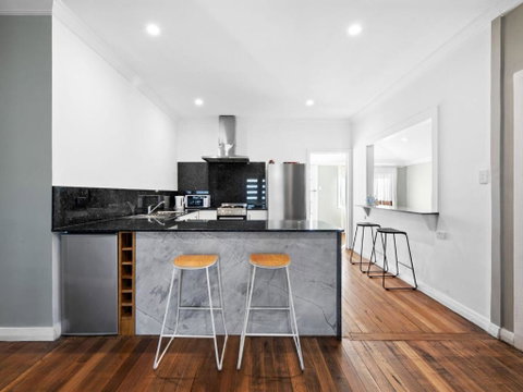 Salty Sea Cottage - Accommodation in Brisbane 0