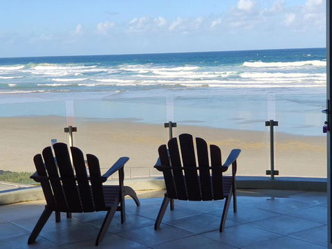 Sanbah-Surf, Views, Beach - Accommodation in Brisbane 0