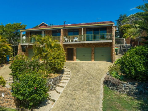 Sand Dunes - Accommodation in Brisbane 1