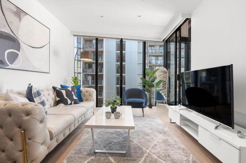 Rooftop Pool Stunning Apt At Marvel Stadium With Free Parking - Accommodation in Brisbane 1