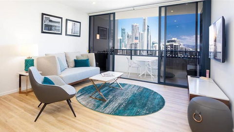 Ruby Gold Coast By CLLIX - Accommodation in Brisbane 3