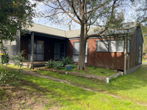Sanders Beach House - Accommodation in Brisbane 0