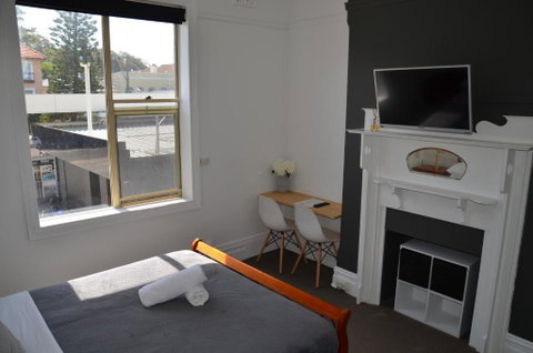 Sandy Bottoms Guesthouse - Accommodation in Brisbane 0