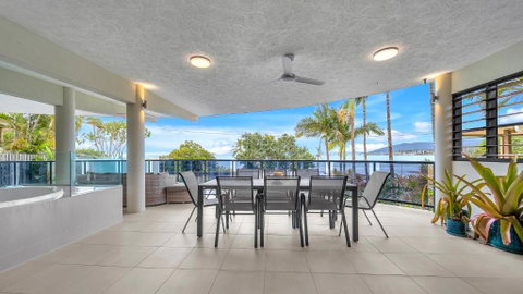 Sandcastle - Accommodation in Brisbane 1