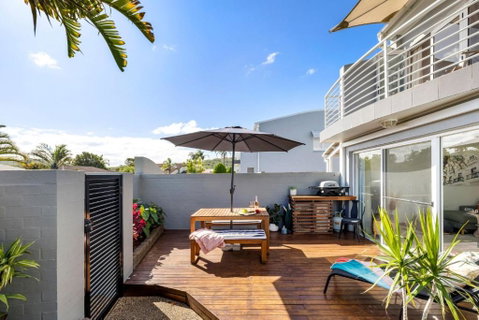 Sandcastles At The Beach - Accommodation in Brisbane 0