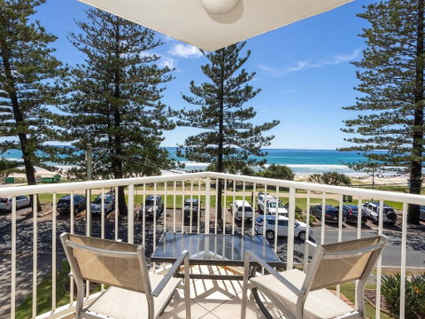 Sanderling Miami - Hosted By Burleigh Letting - Accommodation in Brisbane 3