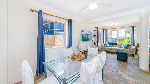 Sandilands 2 - Accommodation in Brisbane 1