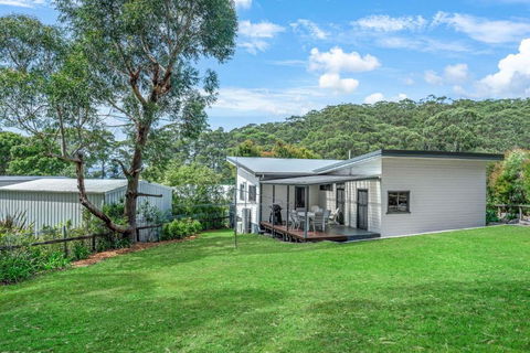 Sandlines At Hyams Beach - Accommodation in Brisbane 2