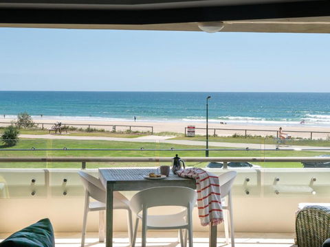 Sandrift Beachfront Apartments - Accommodation in Brisbane 2