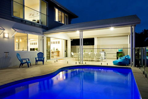 Sandy Cove - Accommodation in Brisbane 1