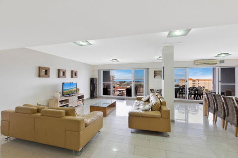 Sandy Cove Apartment The Entrance 48a - Accommodation in Brisbane 1