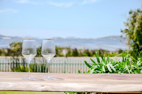 The Bay House - Accommodation in Brisbane 0