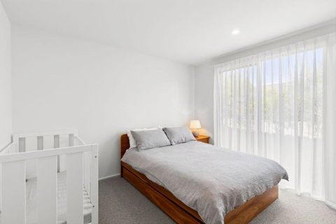 The Beach House - Accommodation in Brisbane 3